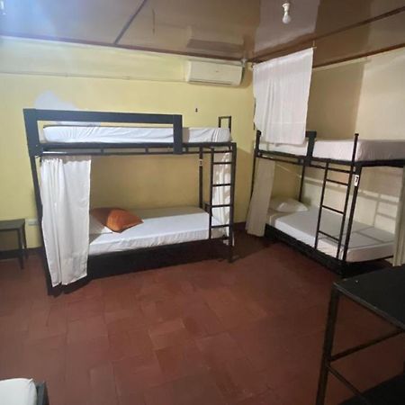 Hostel Pura Vida En Liberia Kültér fotó